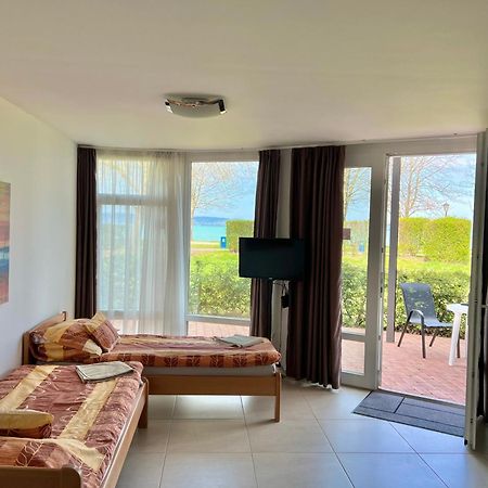 Waterfront Apartmanok Zamárdi Exterior foto