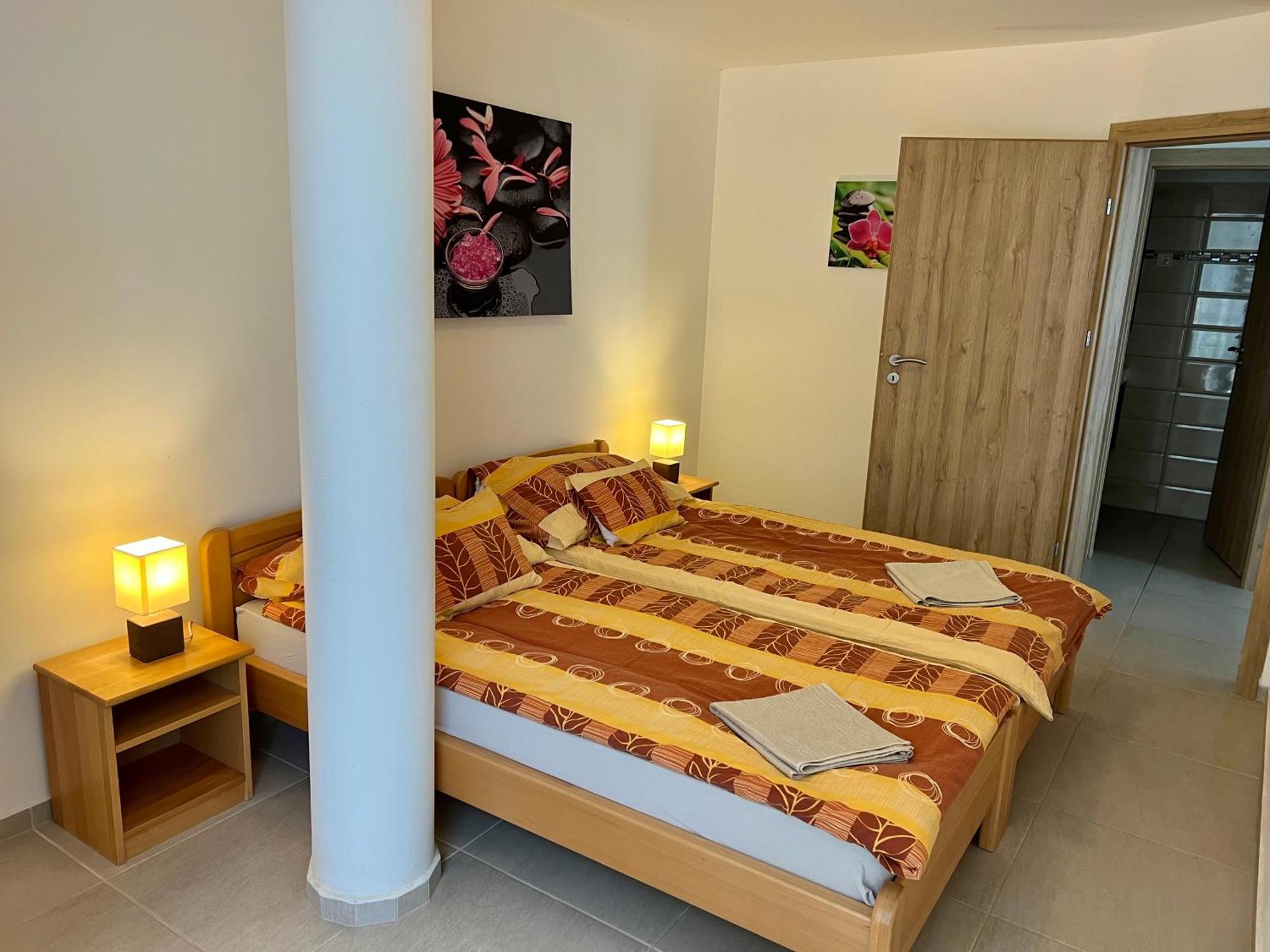 Waterfront Apartmanok Zamárdi Exterior foto