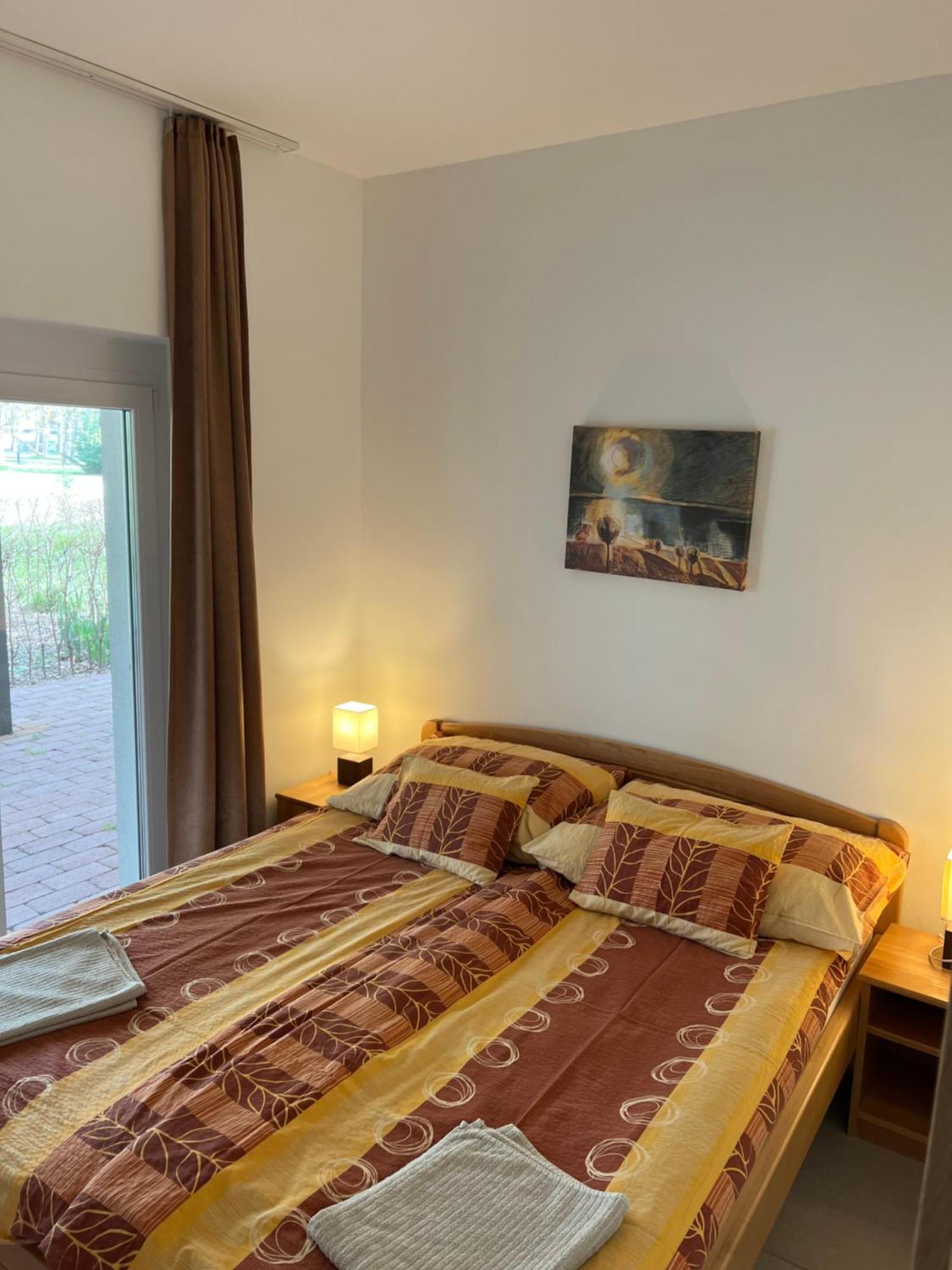Waterfront Apartmanok Zamárdi Exterior foto